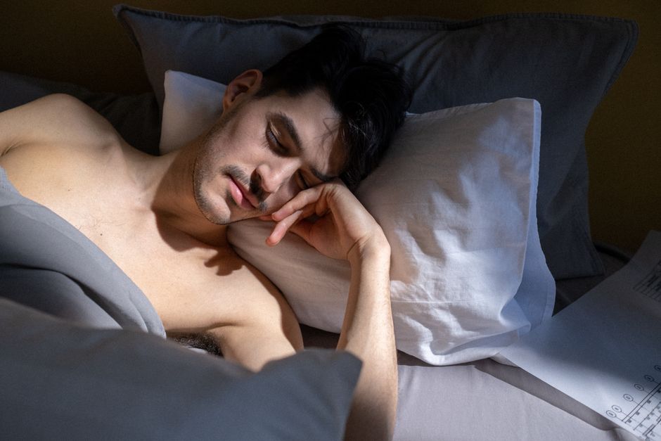 Sleep Latency, Deep Sleep Percentage, and Morning HRV: Which Wearable Metric Actually Correlates With Next-Day Cognitive Performance in Men Over 50?