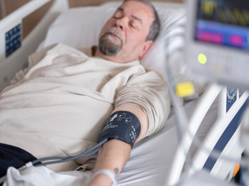 Testosterone Therapy and Sleep Apnea: Does TRT Worsen Sleep Quality or Can It Improve It With Proper Dosing and Monitoring?