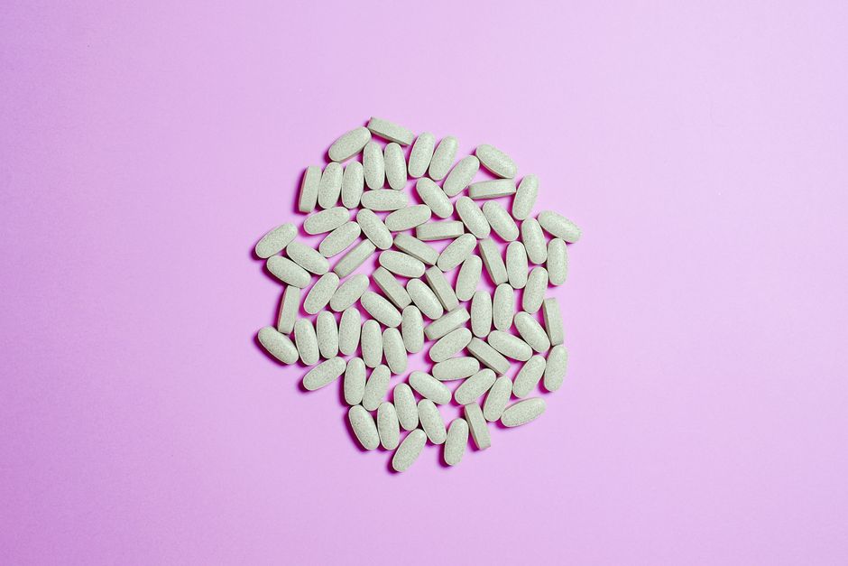 L-Theanine and Glycine for Sleep: Evidence-Based Supplement Stack for Men Over 45