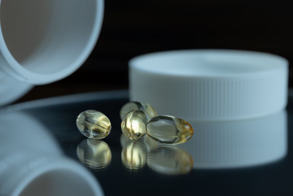 Vitamin B12, Folate, and Homocysteine: The Nutrient Triad Affecting Energy, Cognition, and Cardiovascular Risk After 50
